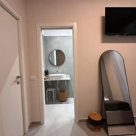 Casa Di Priam * La Spezia