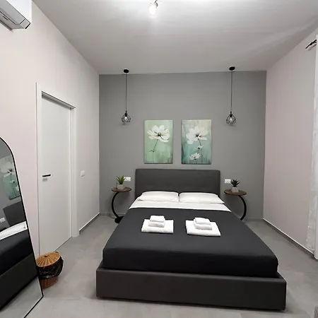 Casa Di Priam * La Spezia
